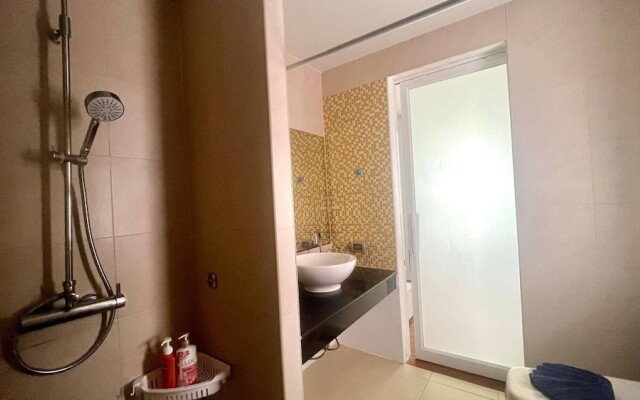 6-32 - Large 1 Bedroom-1bathroom 1 Km Walking To Patong Beach
