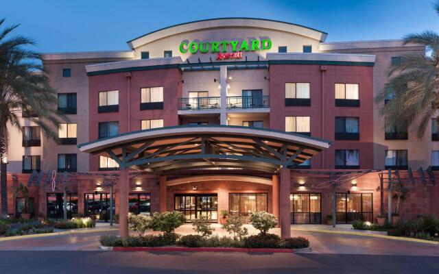 Courtyard by Marriott Los Angeles Burbank Airport