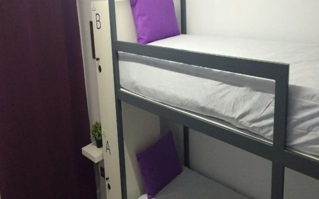 Chameleon Hostel
