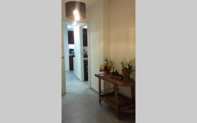 Port Vauban appartement F3 refait à neuf