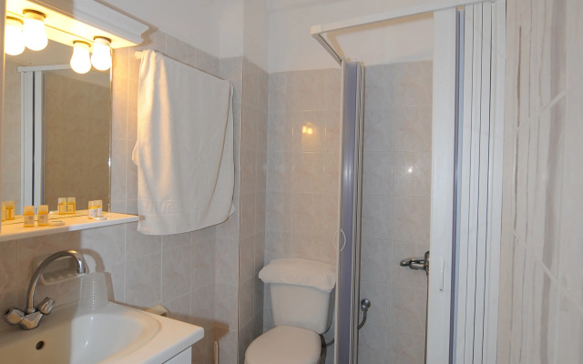Orfeas Apartments