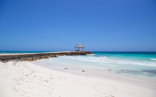Windjammer, 4BR by Jamaican Treasures