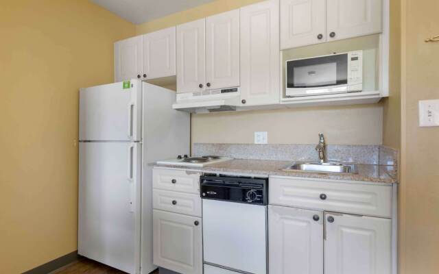 Extended Stay America Hotel Washington, D.C. - Chantilly Airport