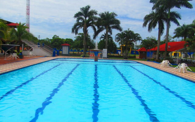 Hotel y Centro Vacacional Sunrise