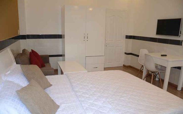 Ao Dai Apartment 2