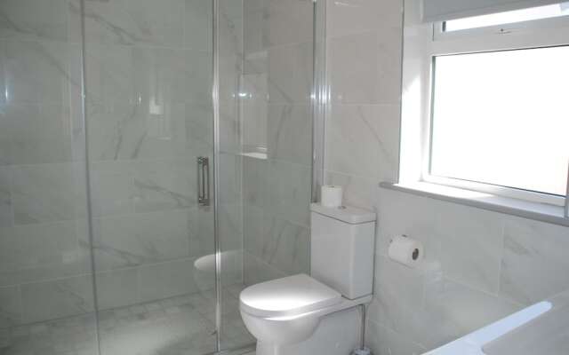 Tuskar House by the Sea