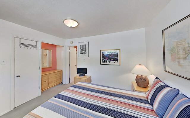 13tr18vy 2 Bedroom Condo