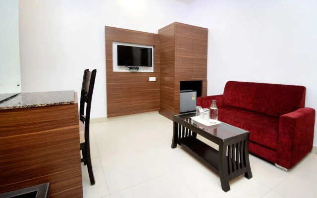 Collection O Hotel Platinum Inn And Suites