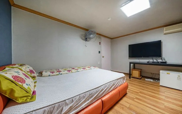 Ulsan Sinjeongdong Venus