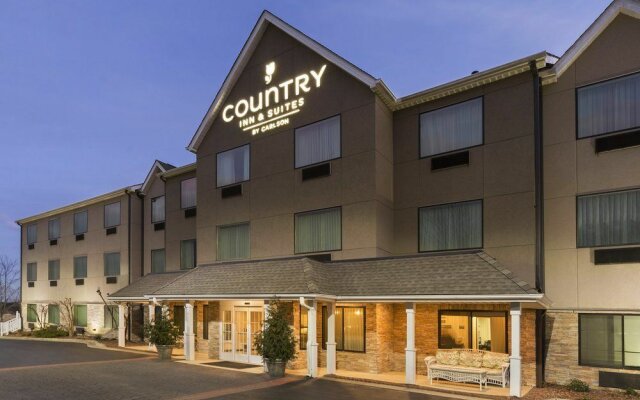 Country Inn and Suites By Carlson, Asheville at Biltmore Square, NC