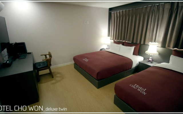 Hotel Chowon