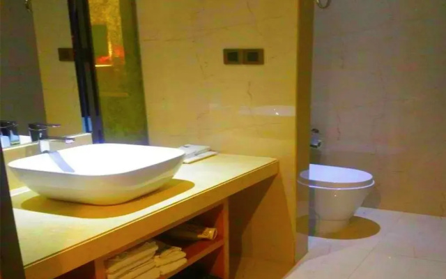 Yinwan Hotel - Shiqian Branch