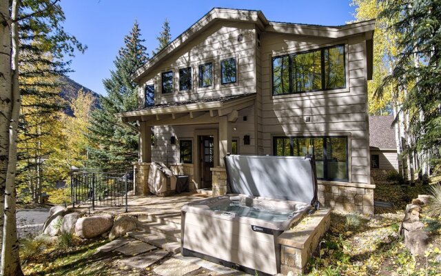 Greenhill Court Chalet