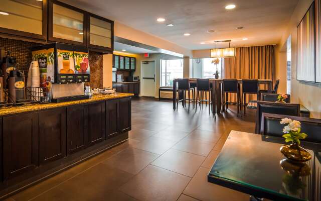 Best Western Plus Rancho Cordova Inn