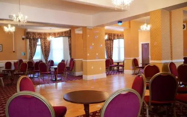 Devon Towers Hotel