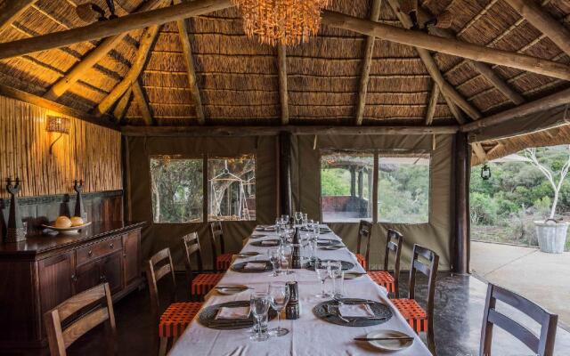 Safari Lodge - Amakhala Game Reserve