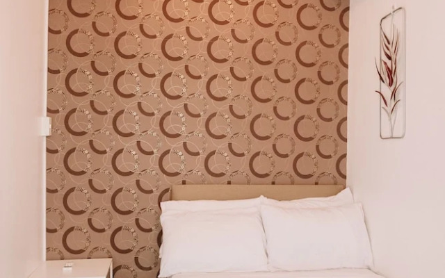 Stylish 1BR City Apartment