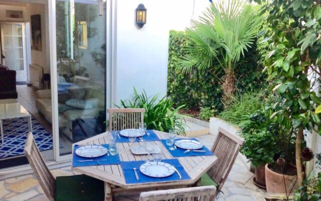 Holiday Home La Petite Arcachonnaise