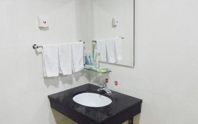 Ronghe Xinya Business Hotel