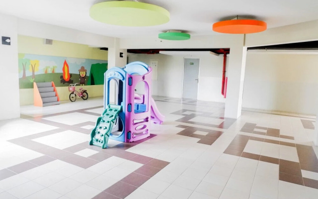 Cozy Stay 2Br Apartment At Dian Regency