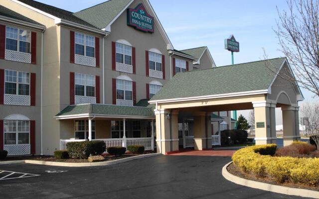 Country Inn & Suites by Radisson, Columbus West, OH