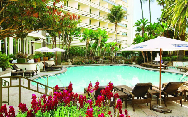 Fairmont Miramar Hotel