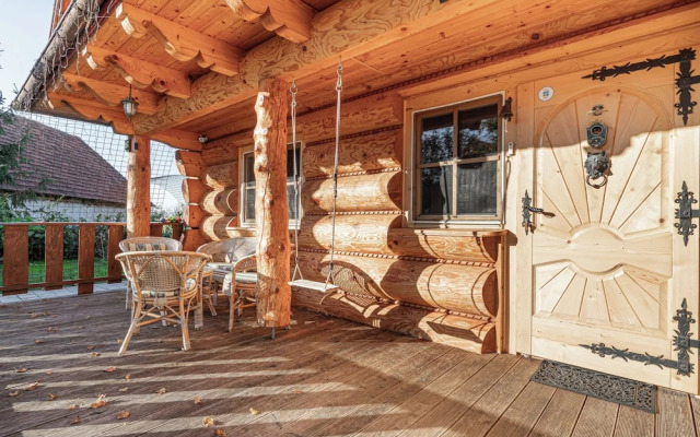 Log Cabin Native