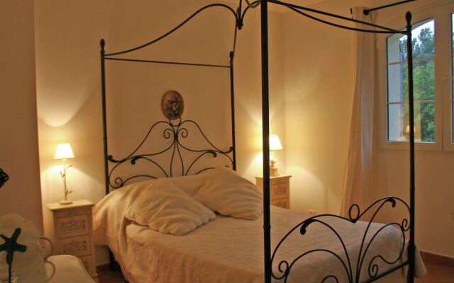 Luxurious Villa in Cotignac France with Private Pool