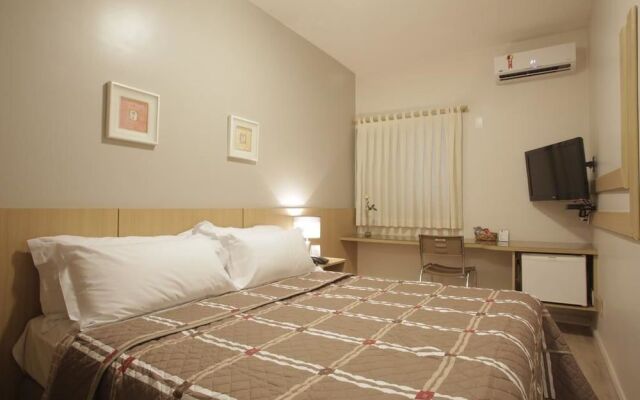 Hotel Castelo Inn