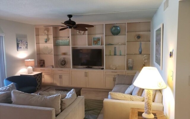 Steve's Bonita Beach Club Condo