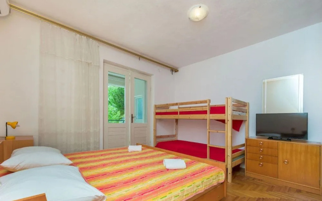 Apartments Ilijanka