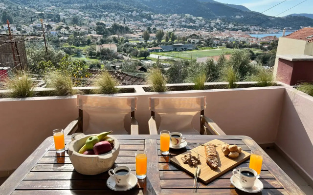 Antonios House Ithaka