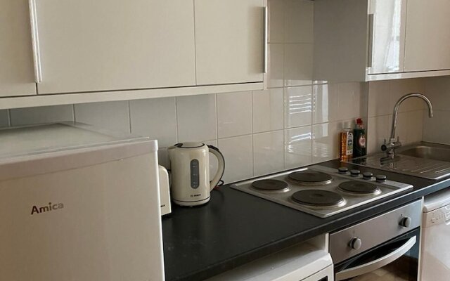 The Covent Garden Gem - Modern, Clean Propee