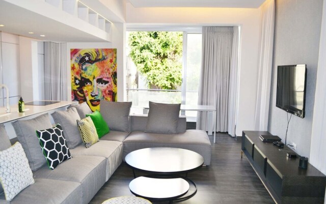 Design Apt 2BR 5 Min from the Beach TL3