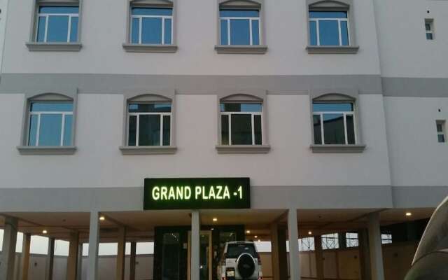 Grand Plaza Apartments