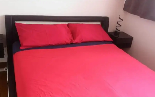 3Br - Sleeps6 - 15min Central London and Gatwick