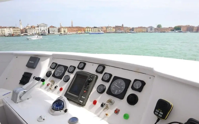 Yacht Fortebraccio Venezia