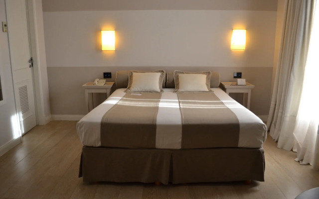 Loi Suites Recoleta Hotel