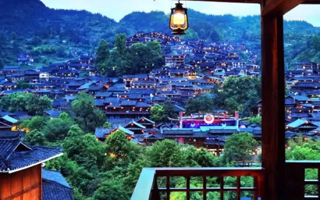 Xijiang Miaoli Banshan Yijing Inn