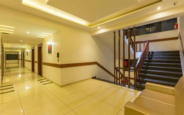Grand Plaza Suites