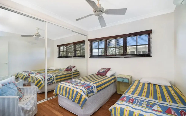 Notre Reve - 2/4 Brolga Place
