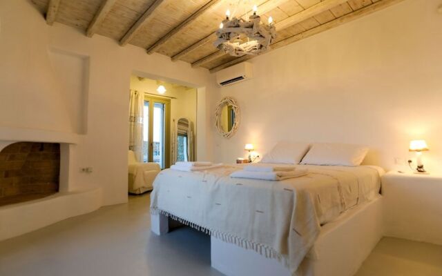 Anthi House