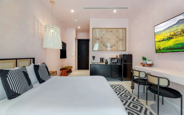 Artisan Studio- Breakfast Nook by Design District