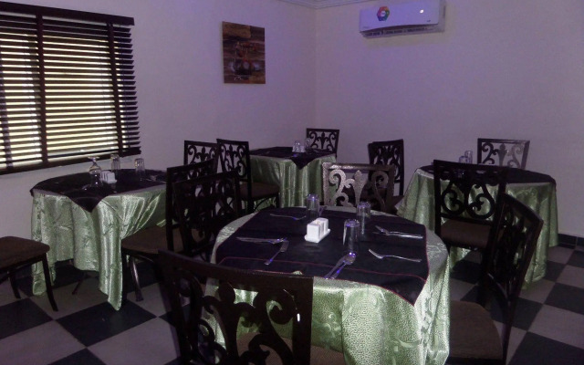 Concierge by Cubana