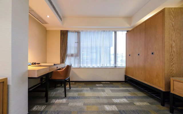 Chongqing Just-inn Hotel