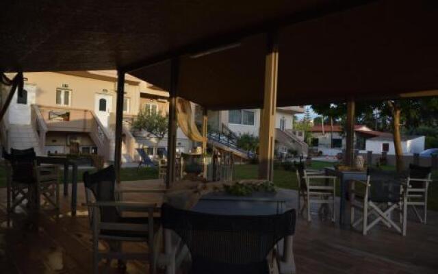 Aparthotel 4 Stars Daratsos