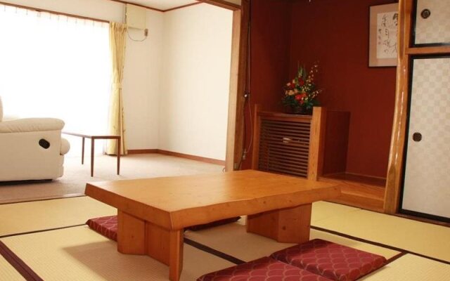 Guest House Wind Inn Hakuba