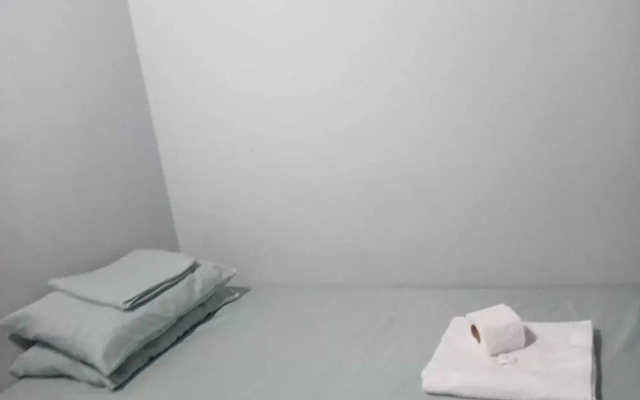 OYO 1169 Sky Infinity Inn