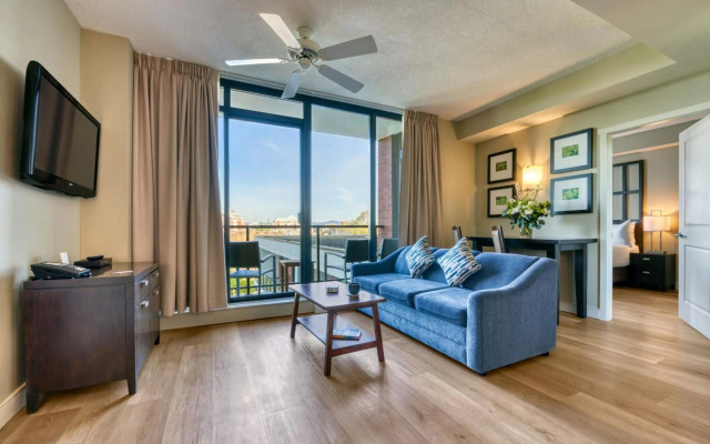 The Oswego Hotel