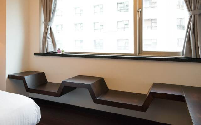 Ruocing Hot Spring Hotel